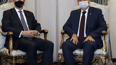 ارسین تاتار کمیسر عالی انگلیس - رادیو قبرس