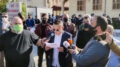 تجمع مقابل وزارت بهداشت - رادیو قبرس