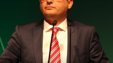 توفان ارهورمان - رادیو قبرس